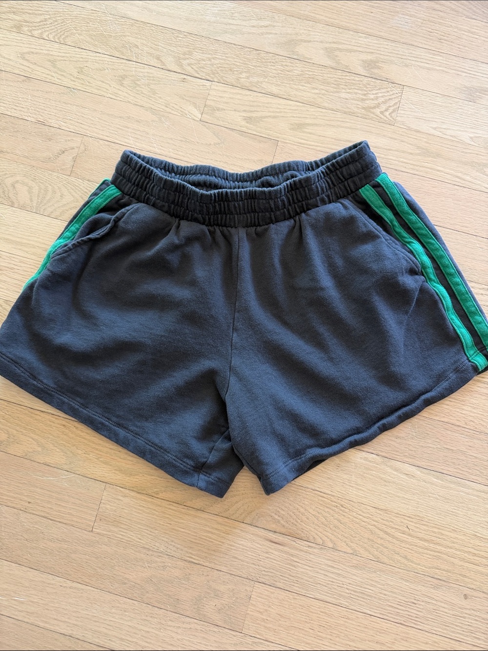 Old Navy Sweat shorts size Small